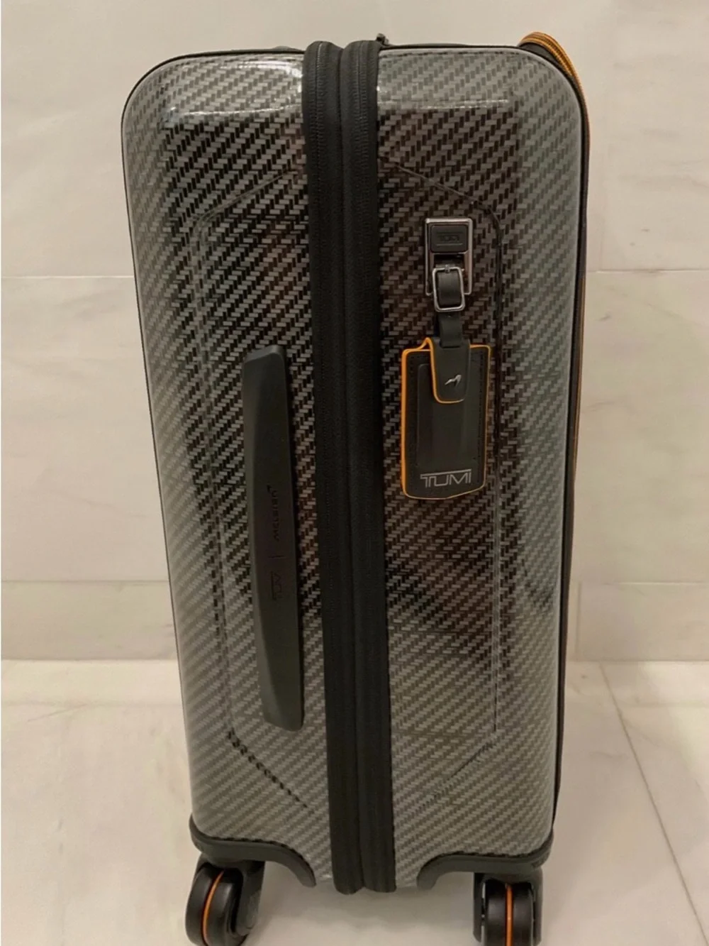 NEW Tumi McLaren 22” AERO DUAL ACCESS Expandable Carry On Suit Case BLACK ORANGE
